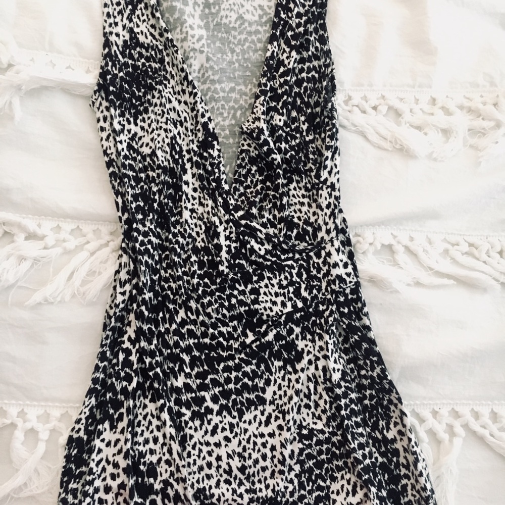 Banana Republic Sleeveless Blouse